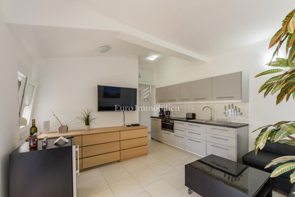 Vir - appartamento in prima fila sul mare con vista aperta