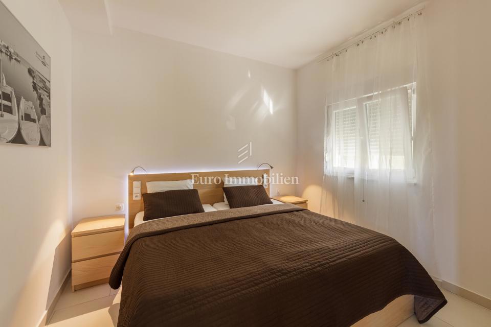 Vir - appartamento in prima fila sul mare con vista aperta