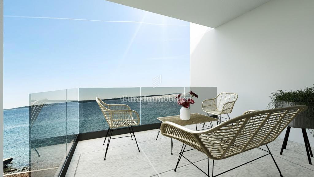 MANDRE prima fila mare appartamenti lusso vista mare S7