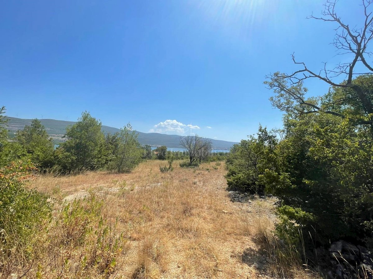 Great opportunity! Large building plot, Pridraga