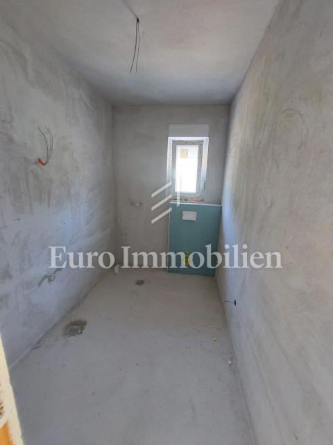 Two-bedroom apartment in a new building, Pakoštane