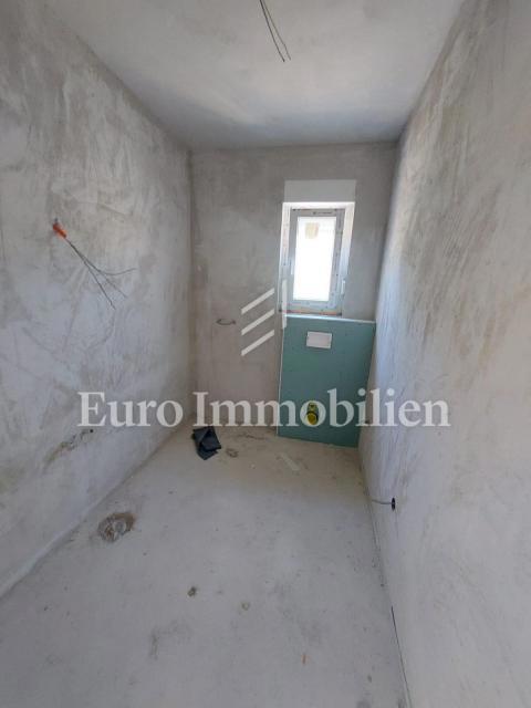 Two-bedroom apartment in a new building, Pakoštane