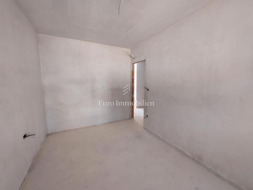 Two-bedroom apartment in a new building, Pakoštane