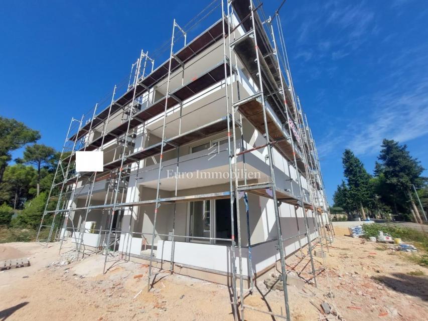 Two-bedroom apartment in a new building, Pakoštane