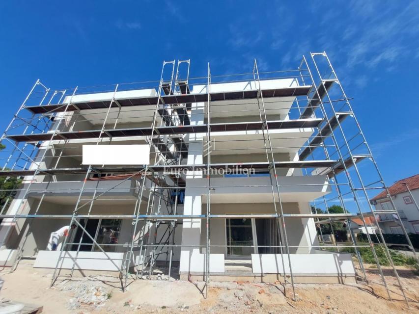 Two-bedroom apartment in a new building, Pakoštane
