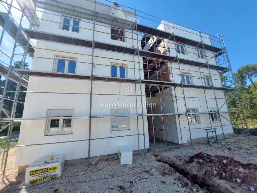 Two-bedroom apartment in a new building, Pakoštane