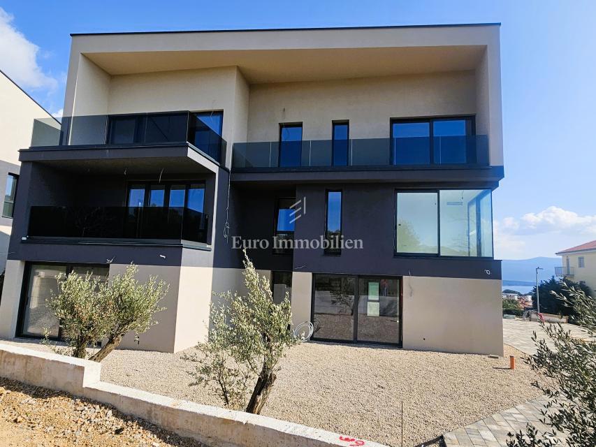 Attico in un nuovo edificio nella città di Krk