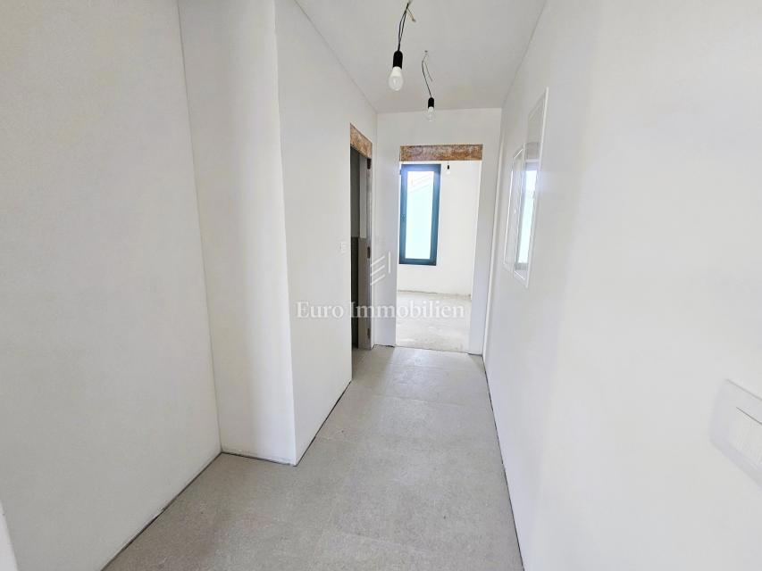 Attico in un nuovo edificio nella città di Krk