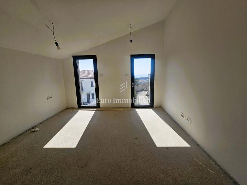 Attico in un nuovo edificio nella città di Krk