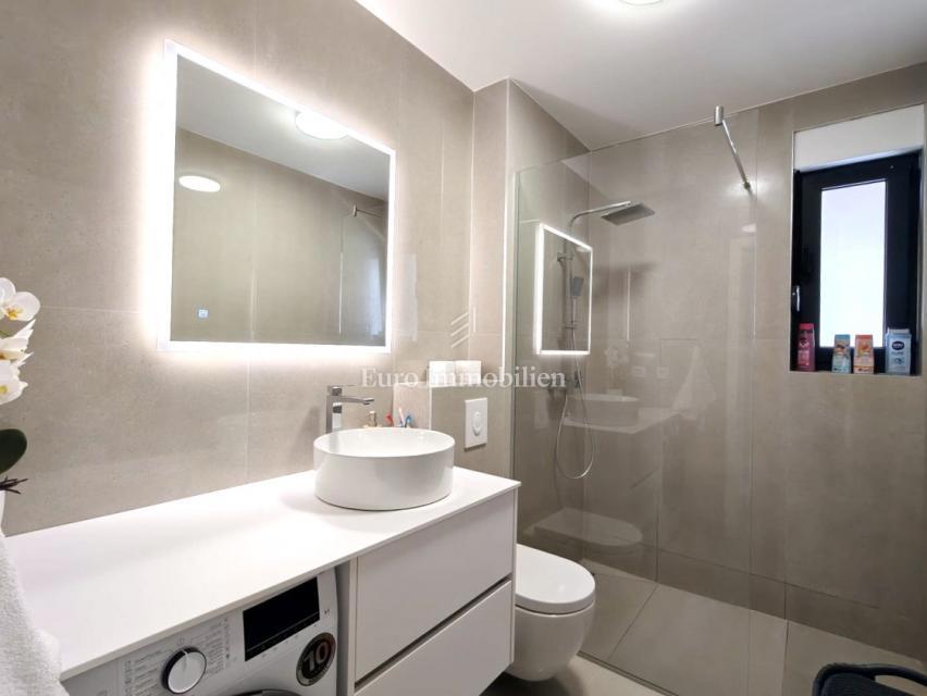 Modern apartments with sea view, Čiovo