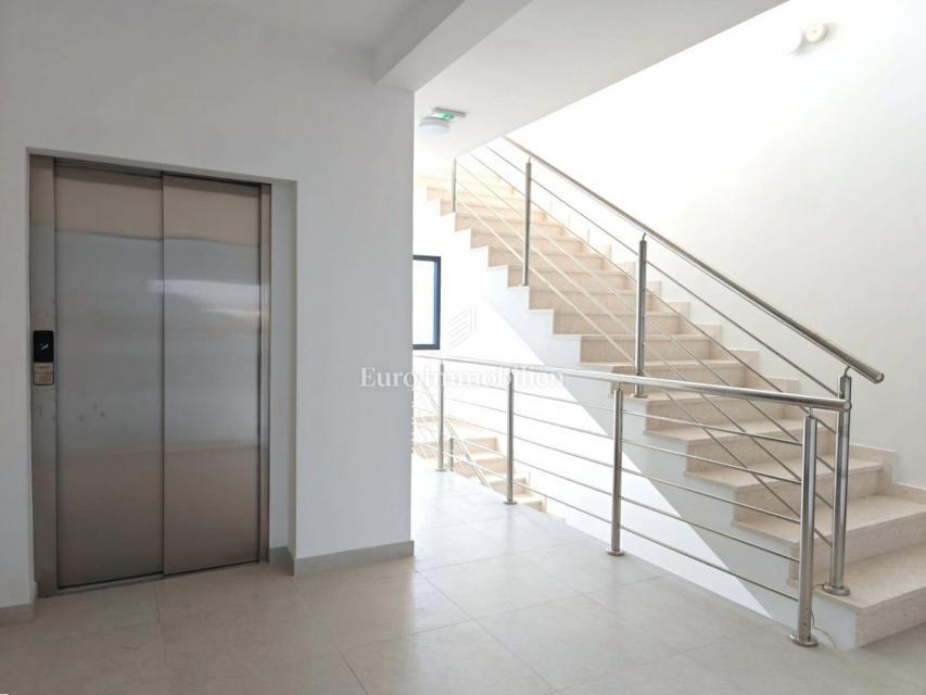 Modern apartments with sea view, Čiovo