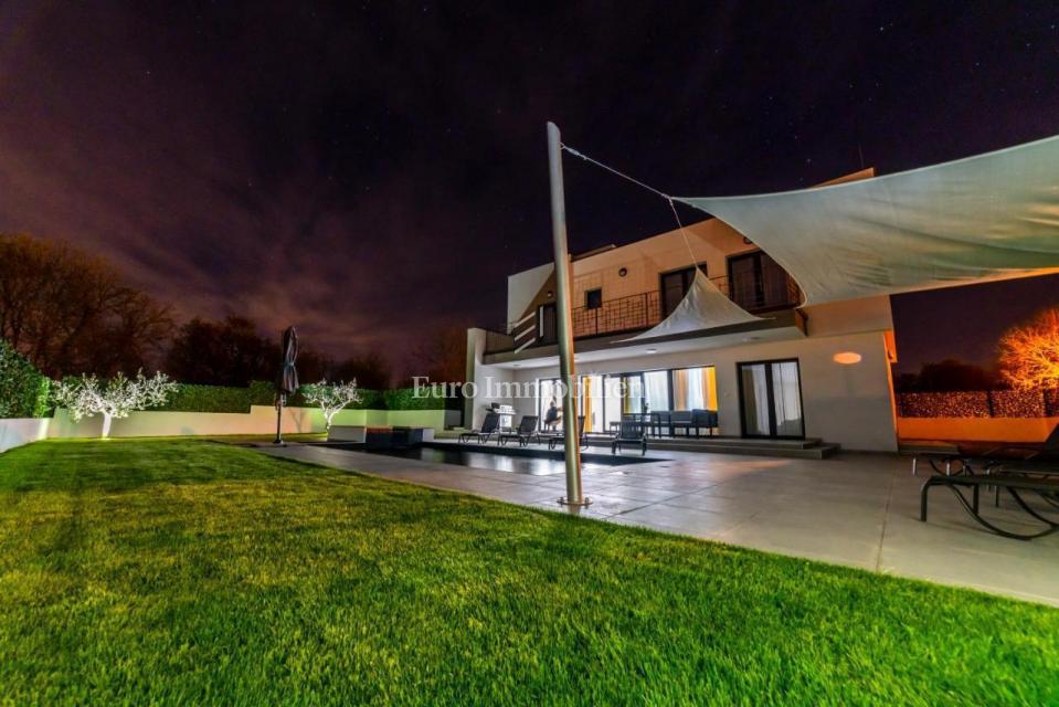 Modern villa in the vicinity of Poreč