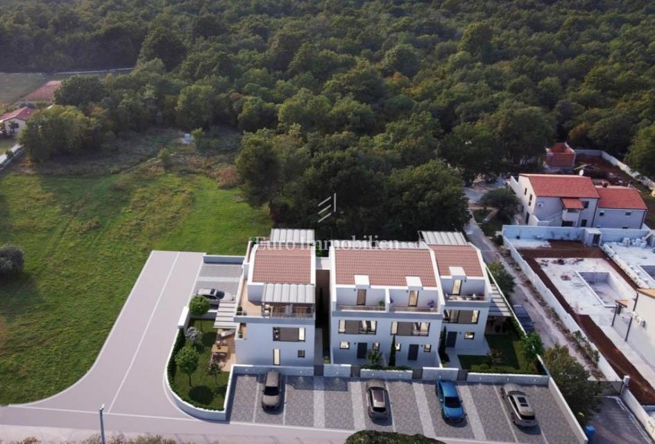 Moderna nuova costruzione, casa a schiera nella bellissima Istria!