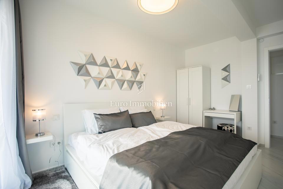 Ražanj, villa esclusiva con vista mare