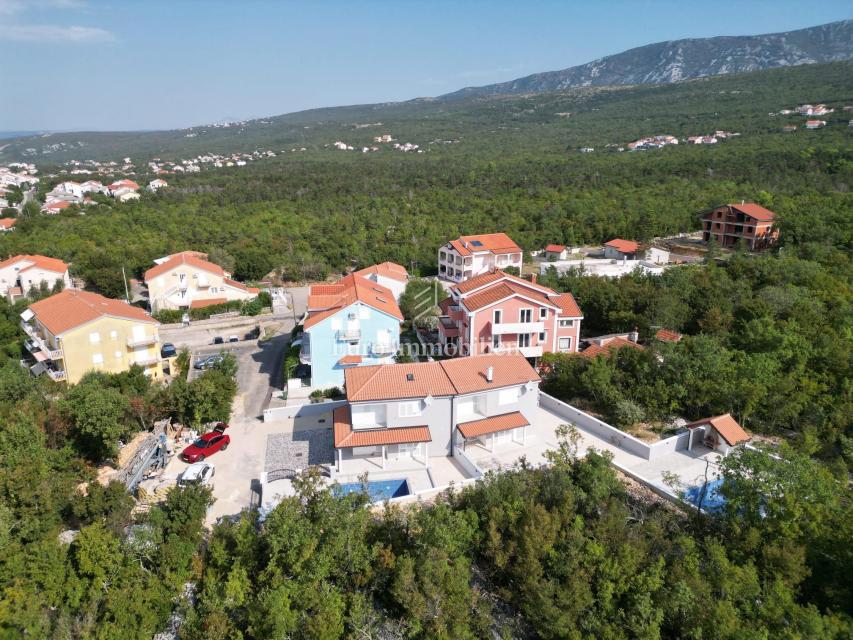 Jadranovo - nuova casa con piscina