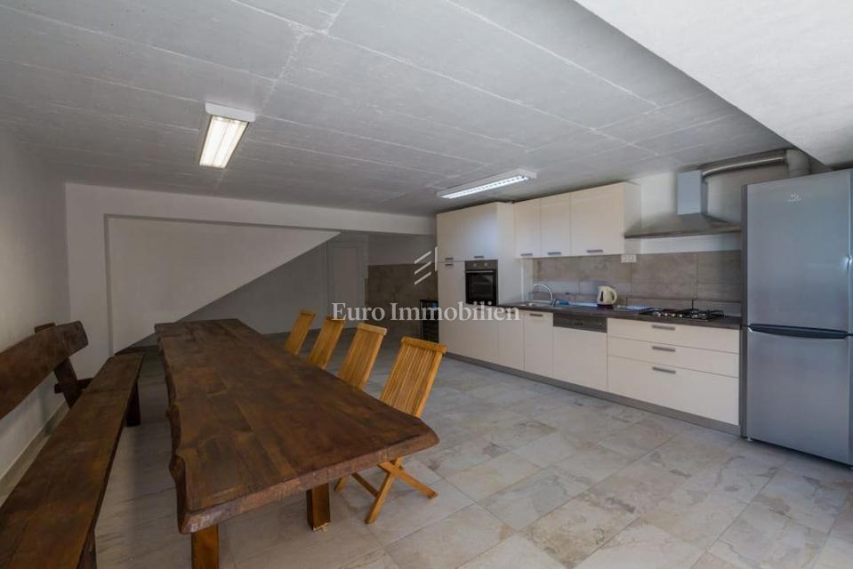 Casa indipendente con piscina Crikvenica