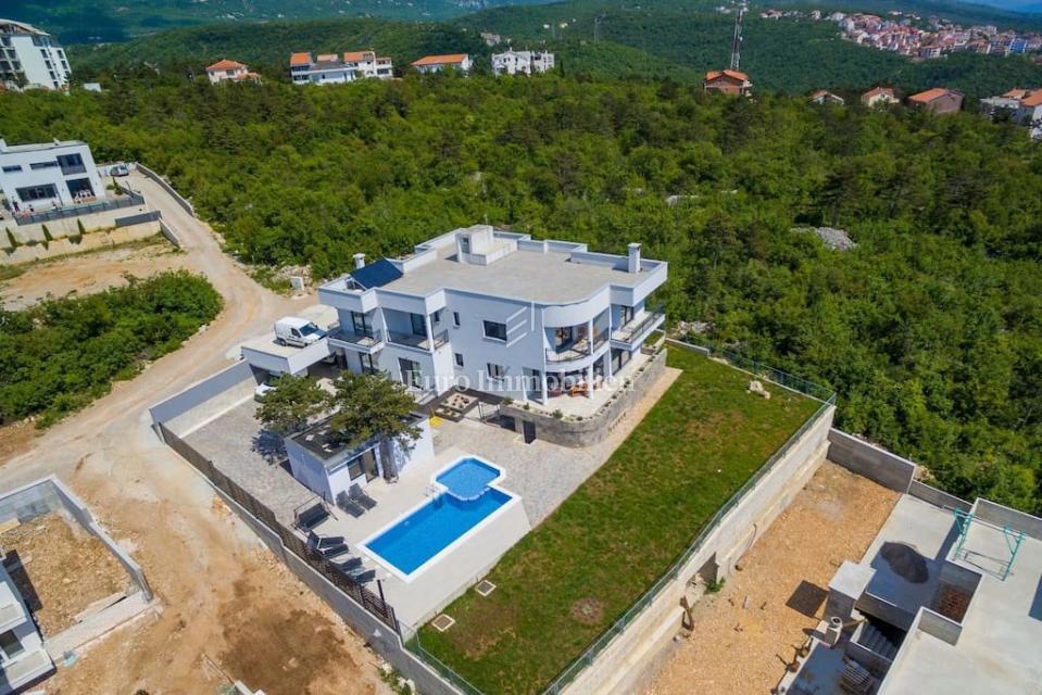 Casa indipendente con piscina Crikvenica