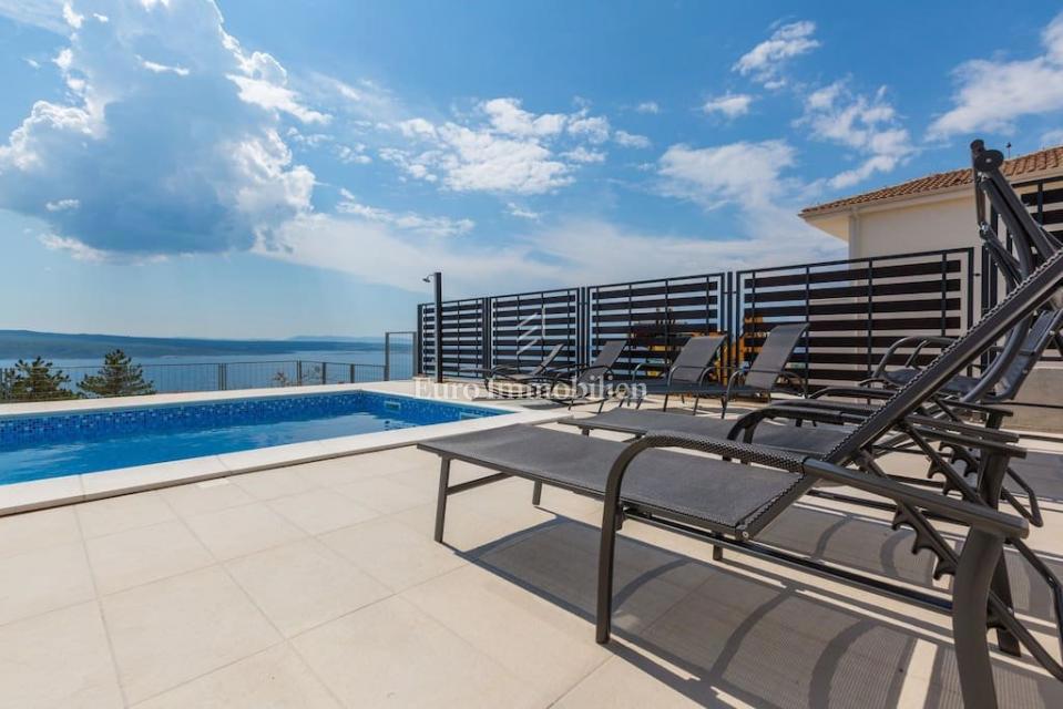 Casa indipendente con piscina Crikvenica