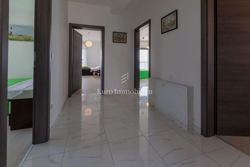 Casa indipendente con piscina Crikvenica