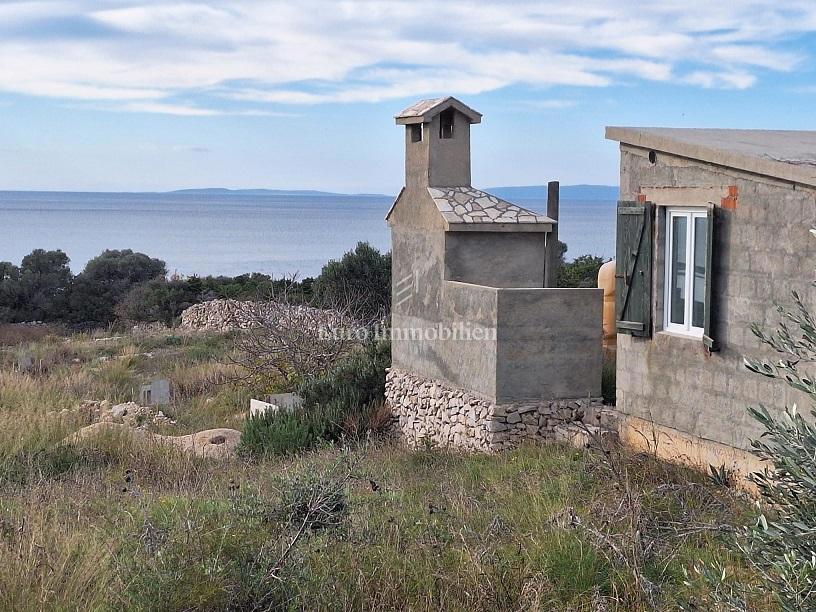 Novalja - casa legalizzata con vista mare