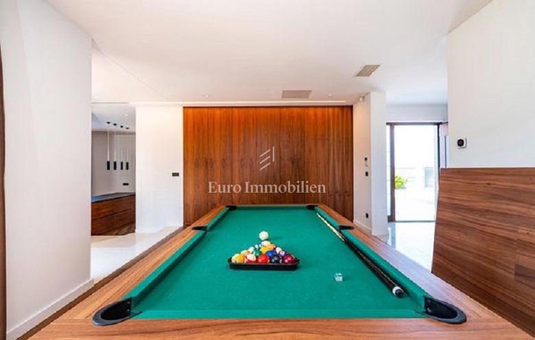 Novalja - villa di lusso con piscina