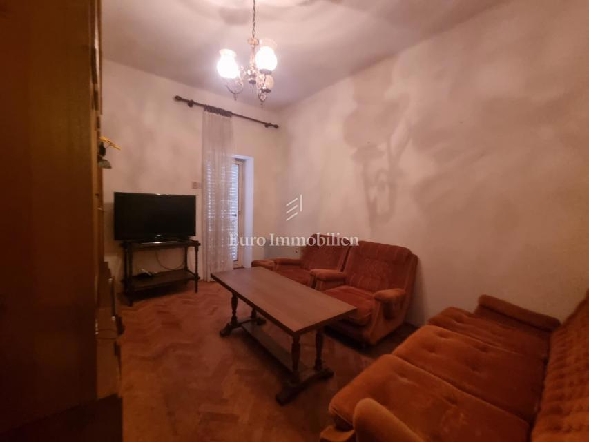 Crikvenica - casa da ristrutturare