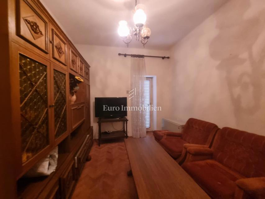 Crikvenica - casa da ristrutturare