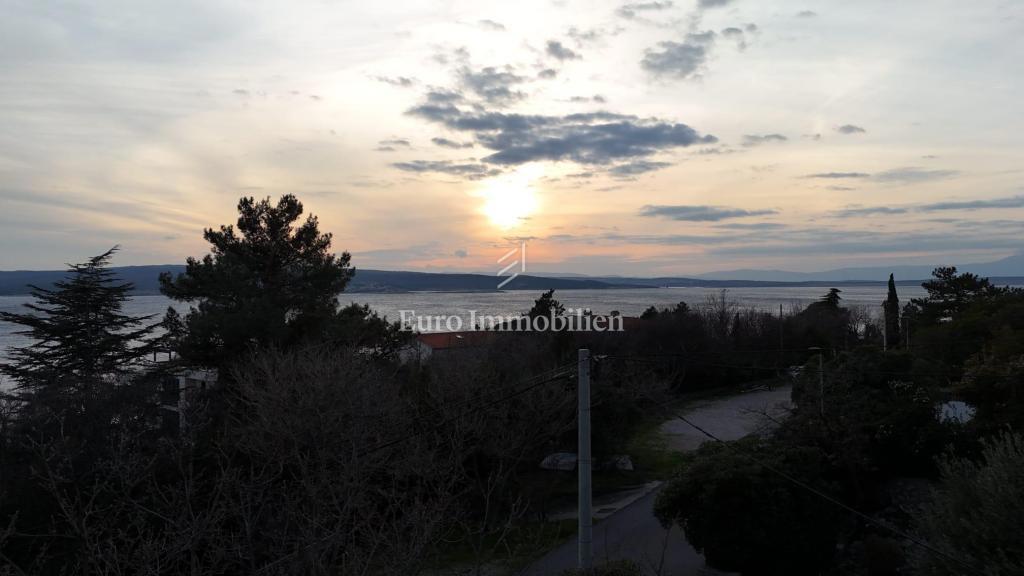 Crikvenica - casa su tre piani, 2a fila dal mare