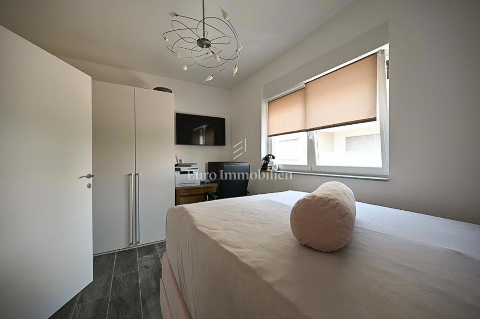 Cittanova - casa con vista mare