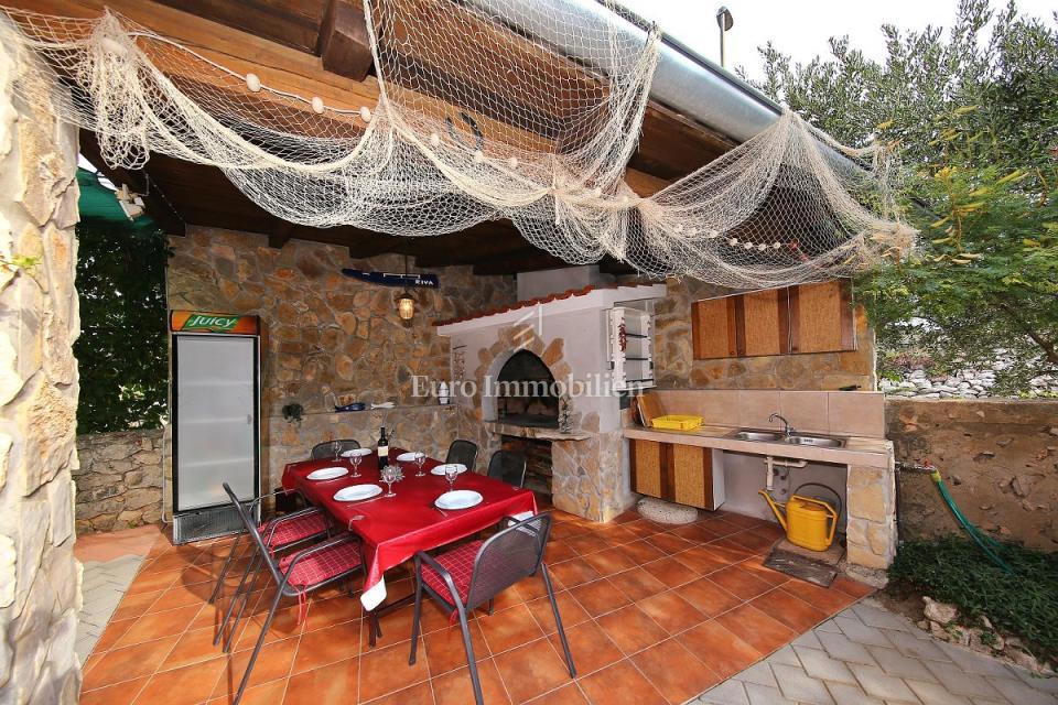 Pirovac - condominio vicino al mare