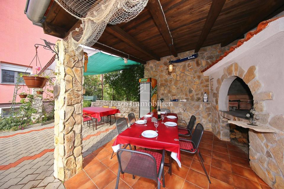 Pirovac - condominio vicino al mare