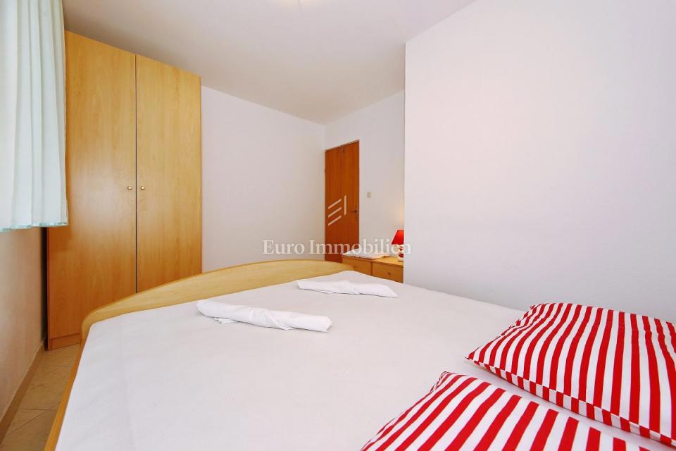 Pirovac - condominio vicino al mare
