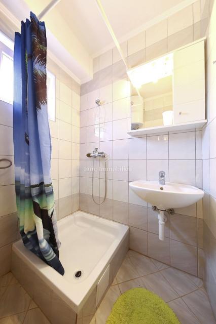 Pirovac - condominio vicino al mare