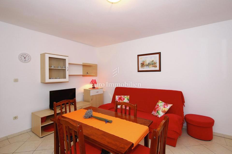 Pirovac - condominio vicino al mare