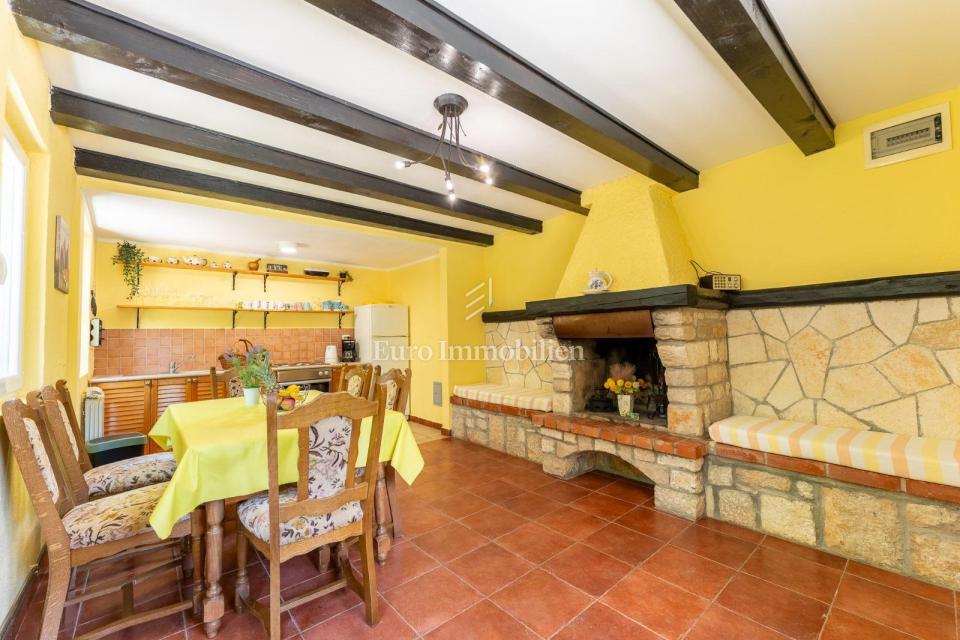 Istria - proprietà con piscina e privacy assoluta