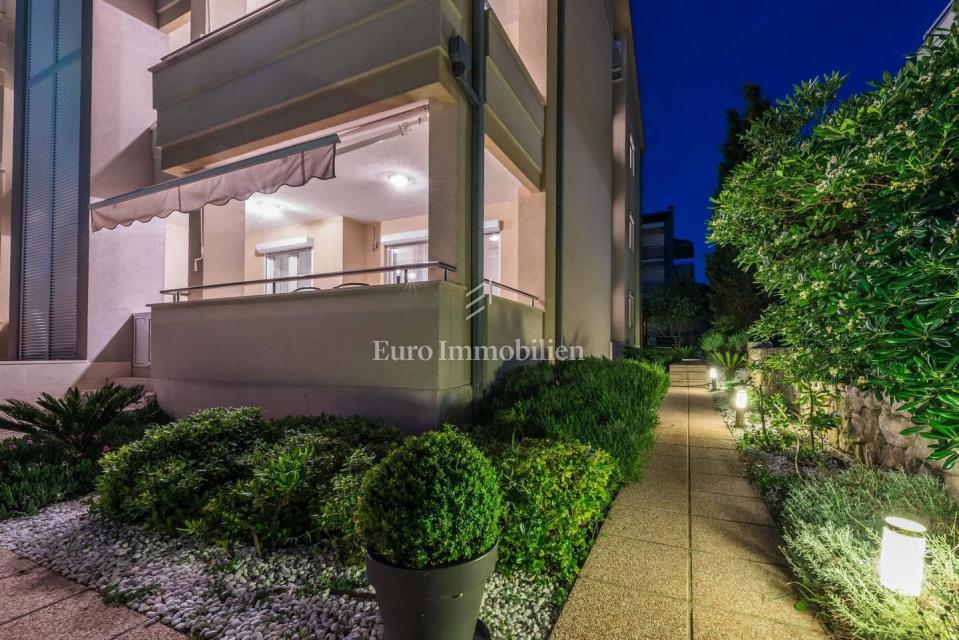 Novalja - appartamento con accesso privato alla spiaggia