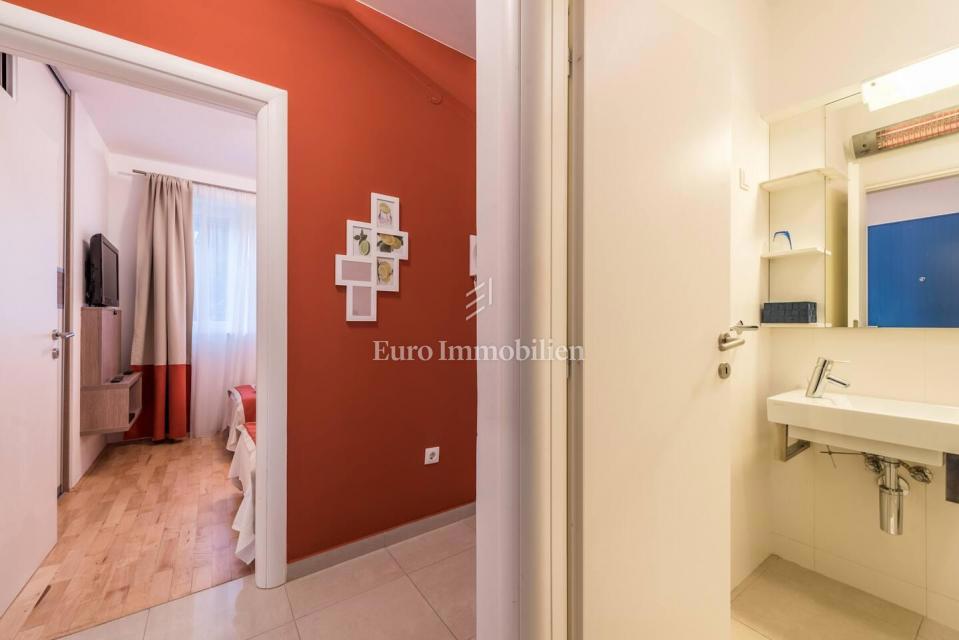 Novalja - appartamento con accesso privato alla spiaggia