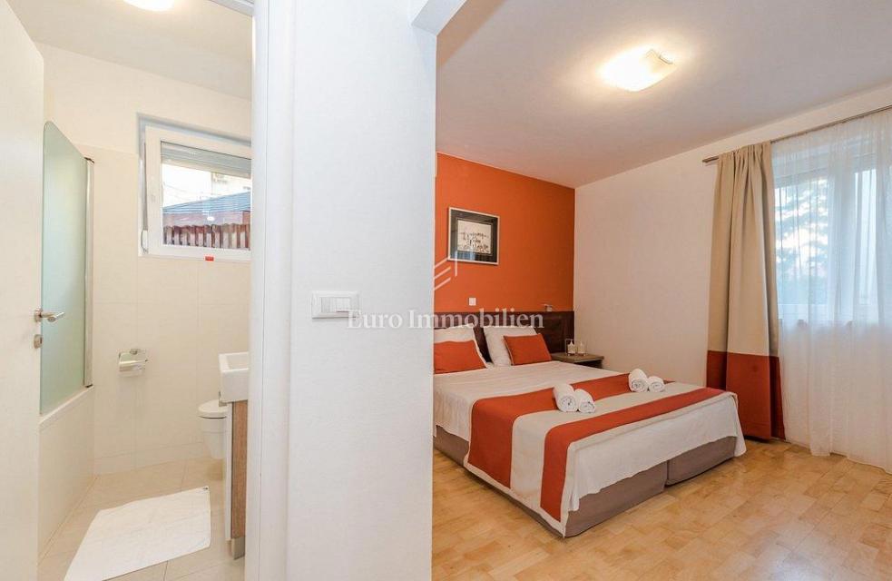 Novalja - appartamento con accesso privato alla spiaggia