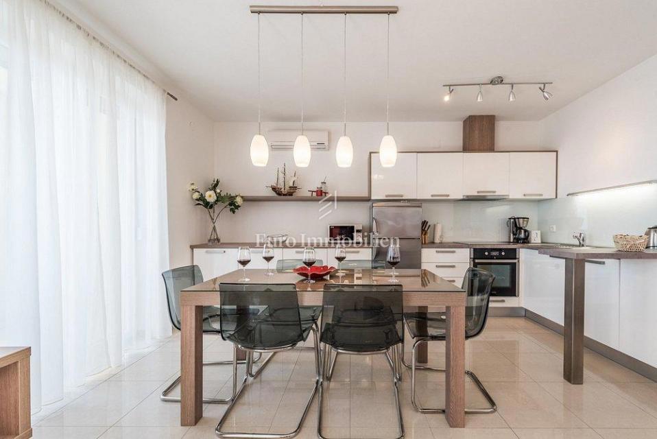 Novalja - appartamento con accesso privato alla spiaggia