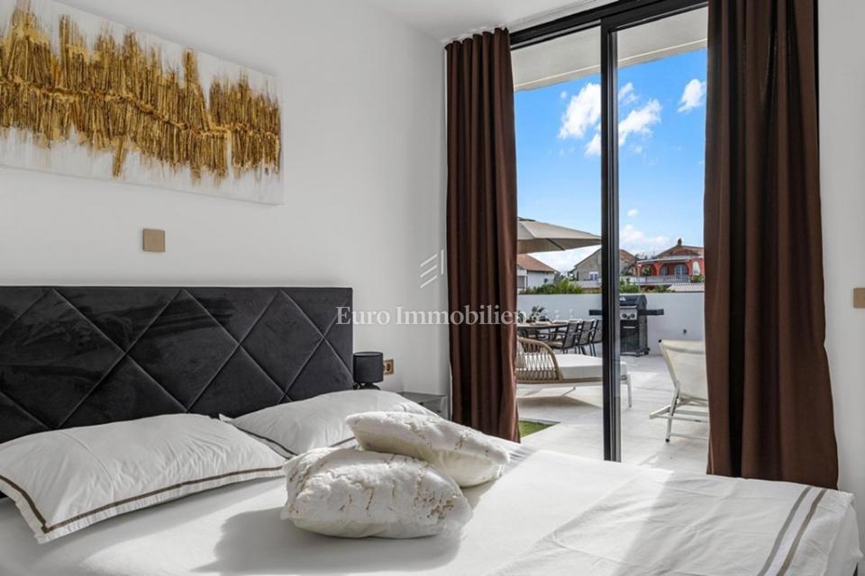 Tribunj - villa di lusso con piscina