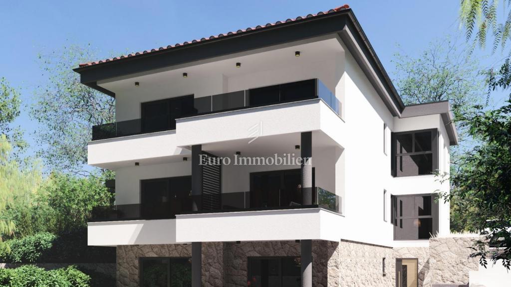 Appartamento al piano terra con giardino a 150 metri dal mare