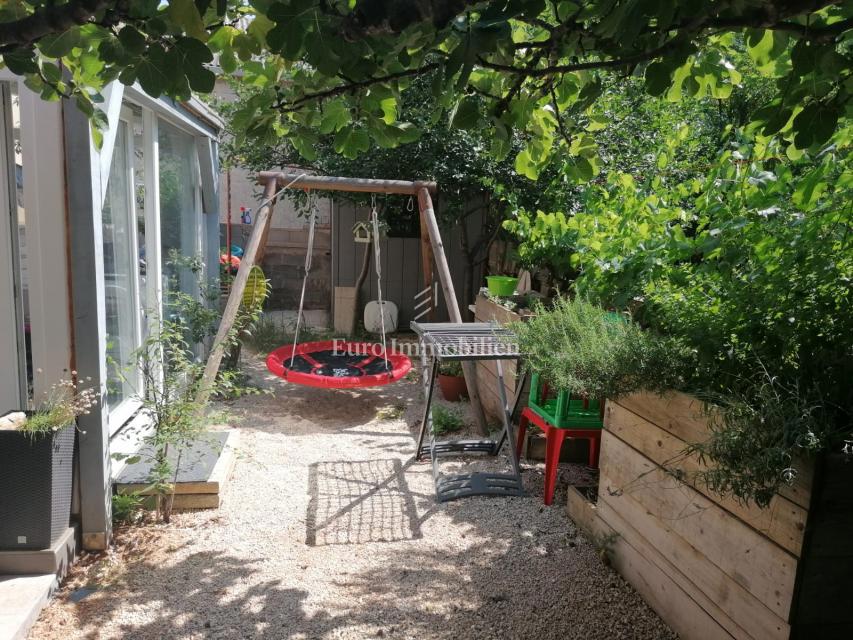 Vir - casa in un ambiente tranquillo