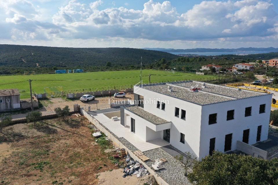 Sukošan - casa con piscina