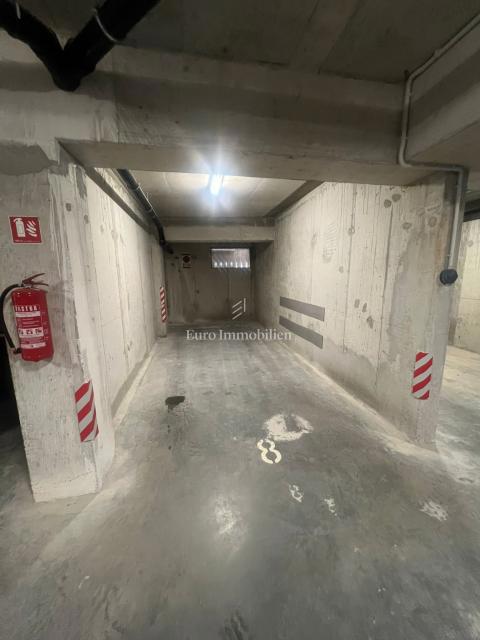 Zara - appartamento con garage in posizione privilegiata