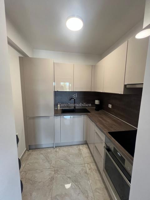 Zara - appartamento con garage in posizione privilegiata