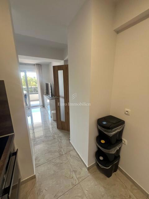 Zara - appartamento con garage in posizione privilegiata