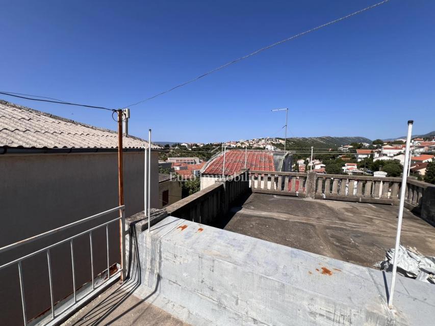 NOVI VINODOLSKI - un'autentica casa costiera