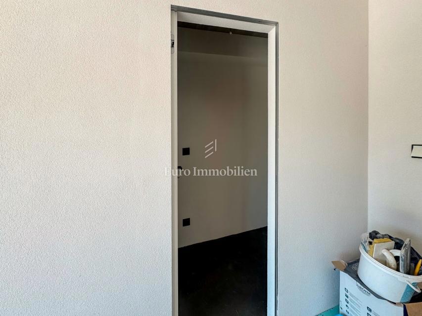 Labin - villa in pietra con piscina