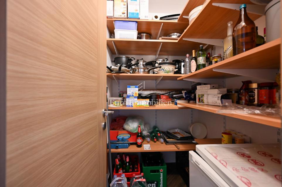 Novigrad, Casa a schiera vicino al mare e al centro