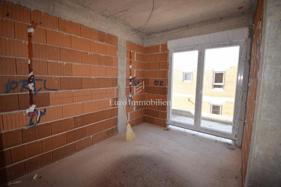 Vodice, Appartamento SJ5 al 2° piano vicino alla spiaggia